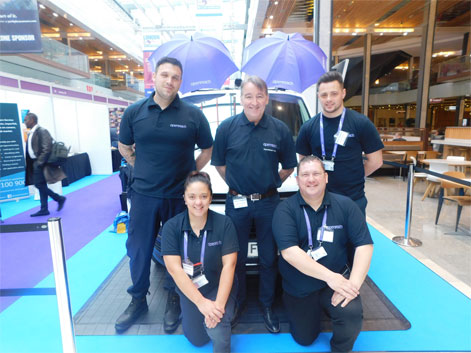 Live in london jobs Live in london jobs